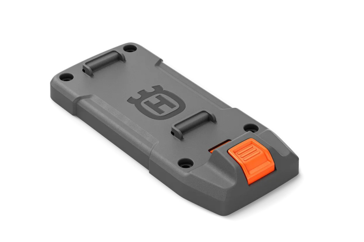 Husqvarna wall mounting plate for charger C500X & C750X in the group Batteries & Chargers at Entreprenadbutiken (5464876-01)