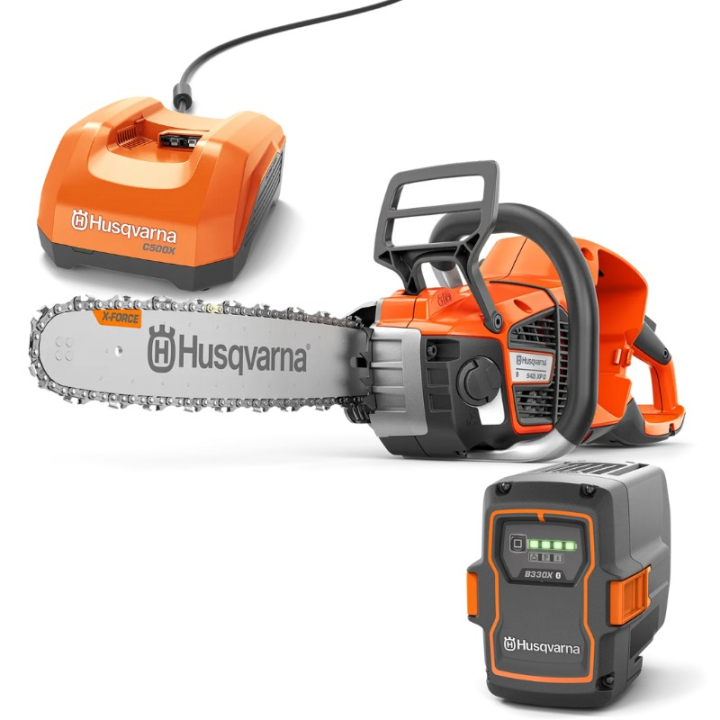 Husqvarna 542i XP®G incl. battery & charger in the group Forest / Chainsaws / Battery Chainsaws at Entreprenadbutiken (9706471)